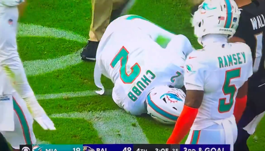 VIDEO Bradley Chubb suffered a knee injury during the Dolphins’ loss to the Ravens on Sunday