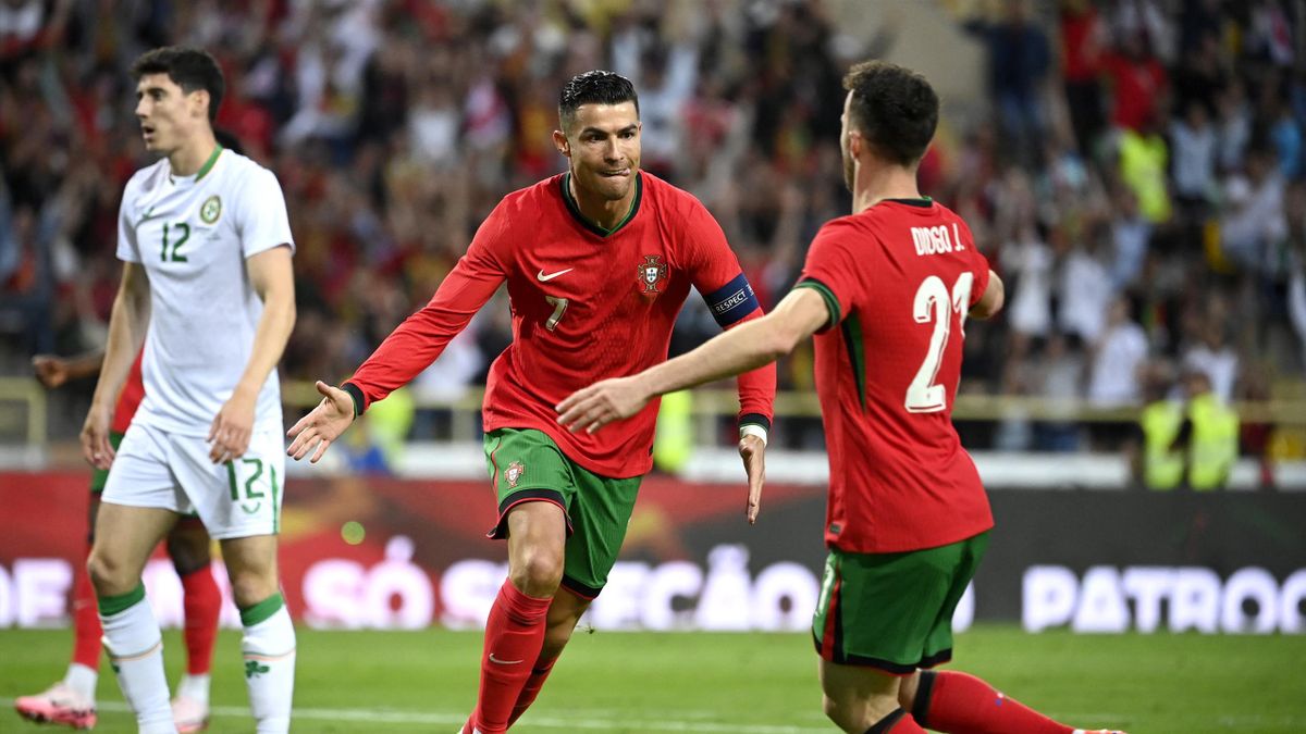 VIDEO Portugal 3-0 Ireland (Friendly Match) Không thể cản Ronaldo